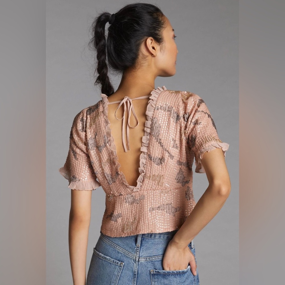 Anthropologie Girl sequined all over Top blush L party ocassion